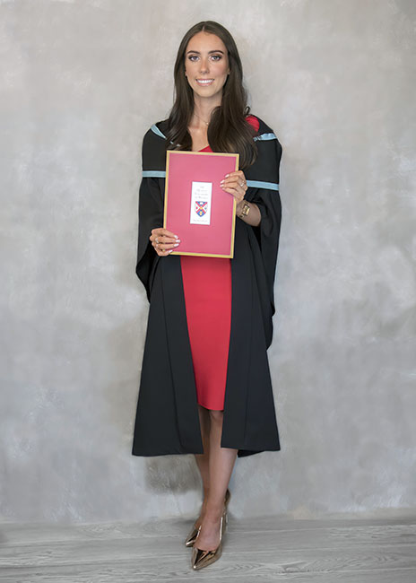 Sonia's graduation image 05